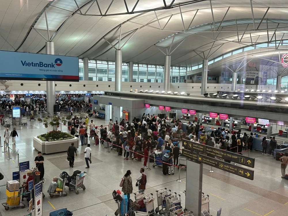 Hàng loạt chuyến bay quốc tế bị hủy do ảnh hưởng từ tình hình Trung Đông. Ảnh minh họa: THU TRINH.