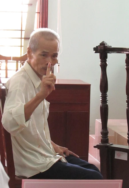 Chú rể Đài 72 tuổi thừa nhận giết vợ nhưng 'do nông nổi' ảnh 2