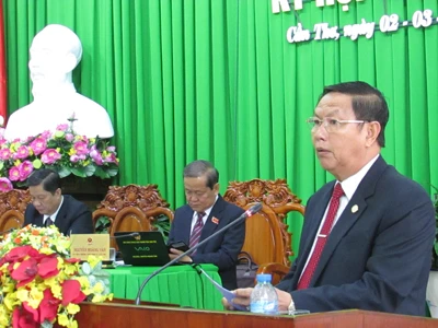 Khai mạc kỳ họp HĐND TP Cần Thơ cuối năm ảnh 1