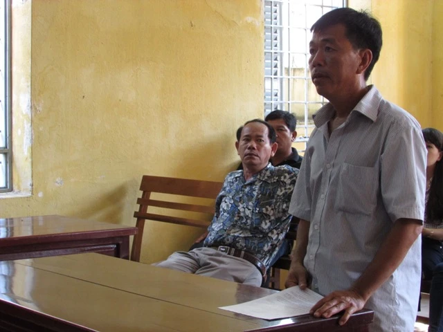 Kiện vì bị “cắt nhầm” hai quả thận: “Mong tòa xử sớm” ảnh 1