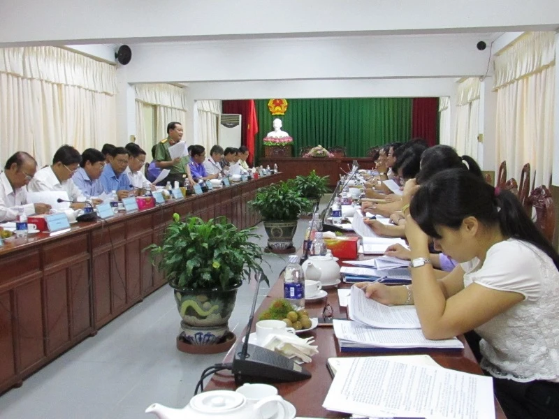 Đoàn khảo sát của Ủy ban Tư pháp của Quốc hội làm việc tại TP Cần Thơ ngày 16-8. Ảnh: N.NAM