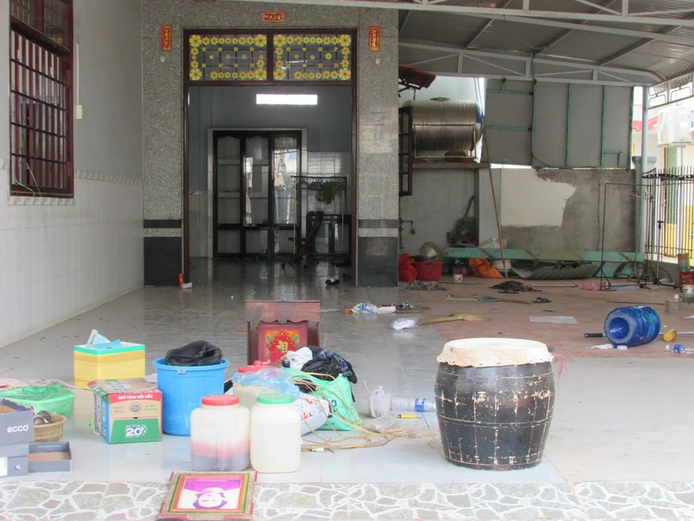 Hiện trường vụ sạt lở tại An Giang ảnh 3 Hiện trường vụ sạt lở tại An Giang ảnh 3