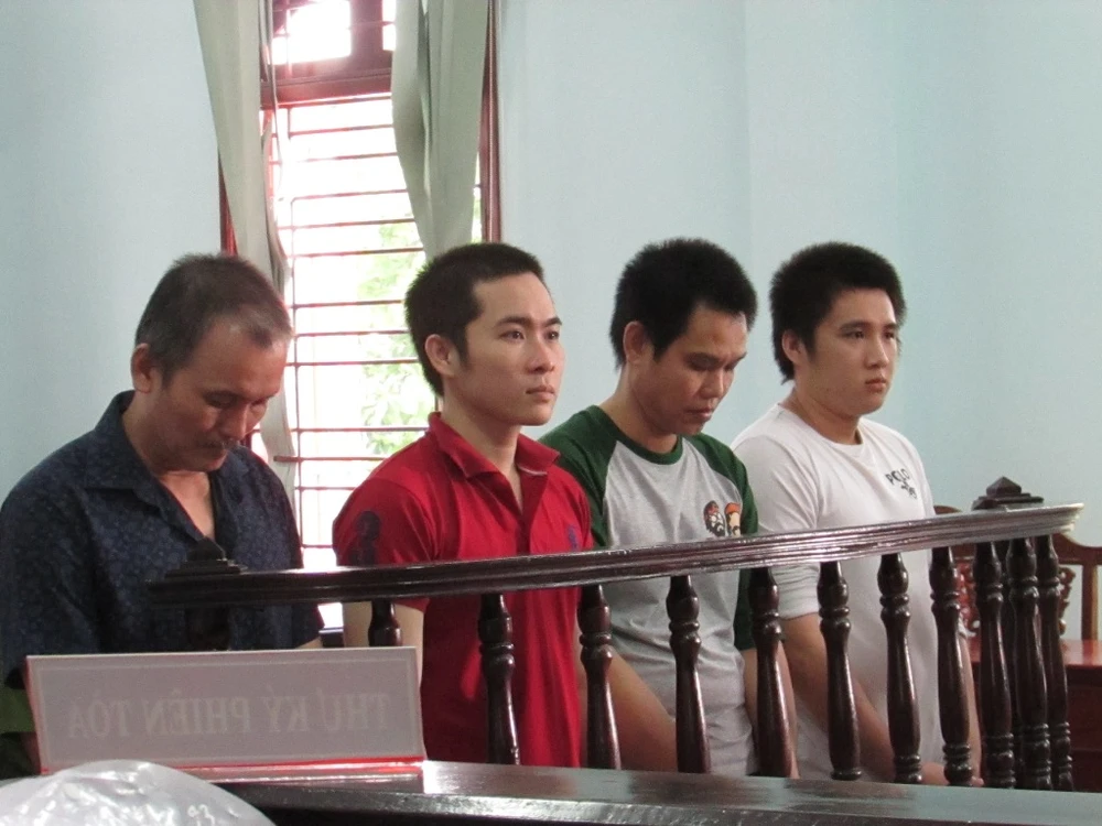 Bênh con đánh nhau, cha tử vong