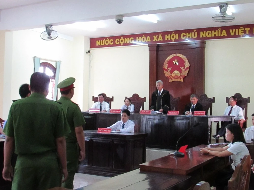 Bị ngăn cản đến với chị, gã đàn ông giết luôn em