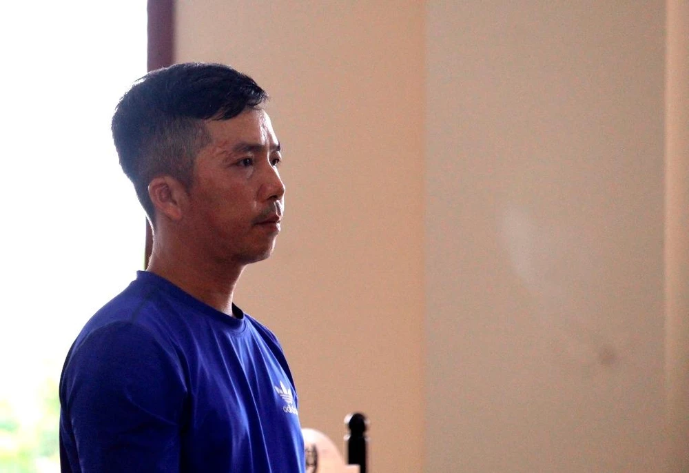 Bị cáo Minh tại tòa ngày 15-8. Ảnh: NHẪN NAM