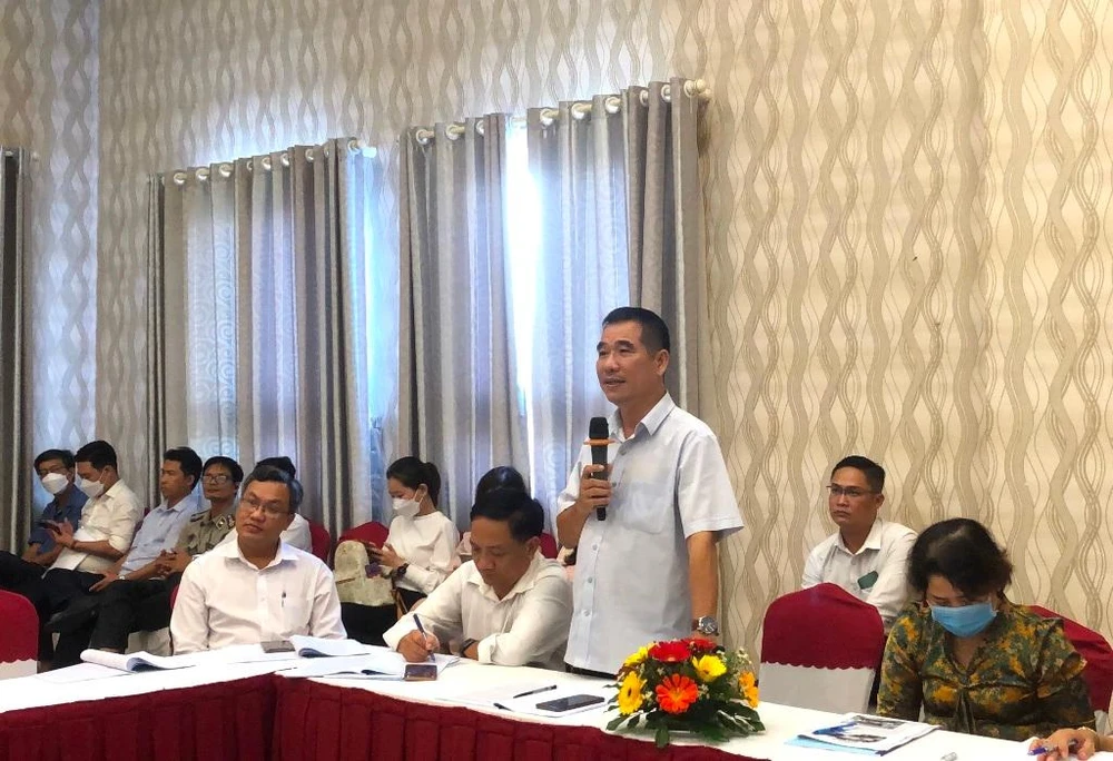 Đại biểu tham gia ý kiến tại hội thảo. Ảnh: NHẪN NAM