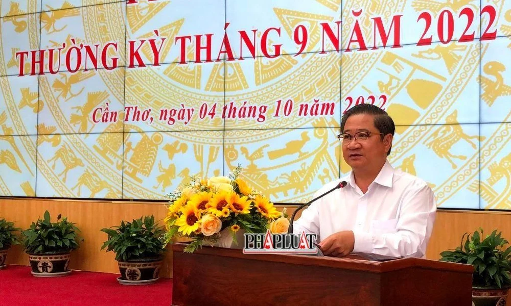 Chủ tịch UBND TP Cần Thơ Trần Việt Trường