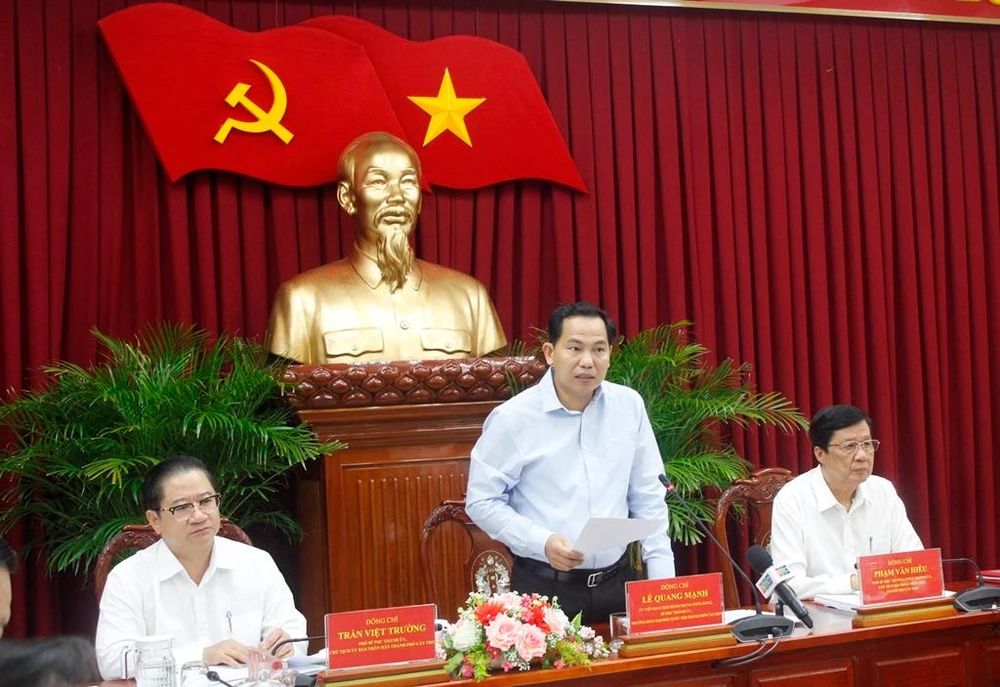 Bí thư Cần Thơ Lê Quang Mạnh