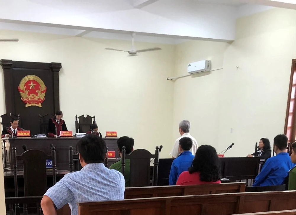 phúc thẩm vụ giả mạo trong công tác