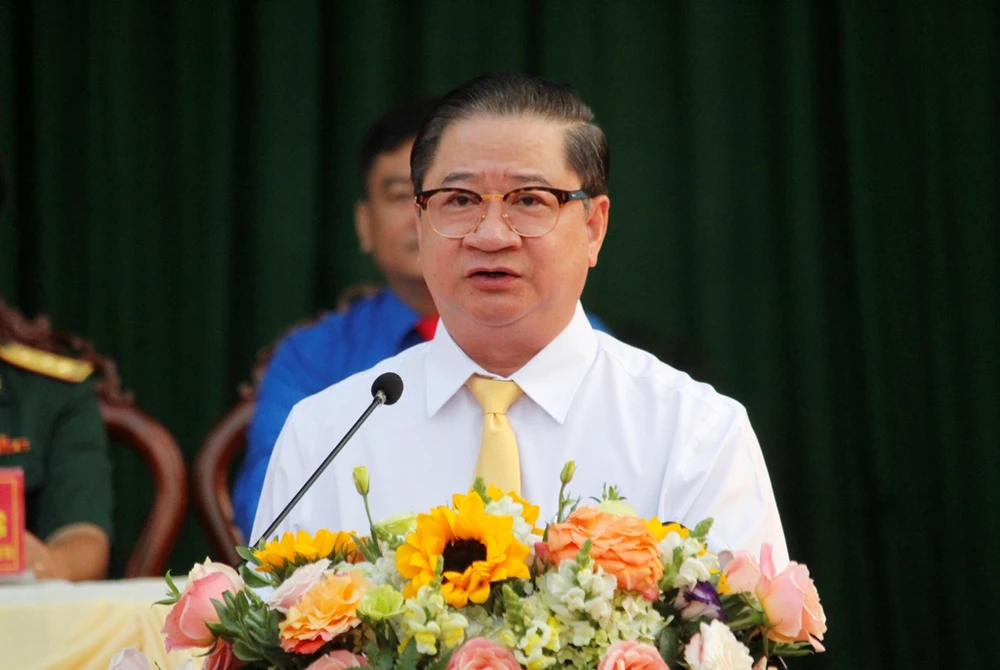 Chủ tịch UBND TP Cần Thơ Trần Việt Trường phát biểu tại buổi Lễ. Ảnh: NHẪN NAM