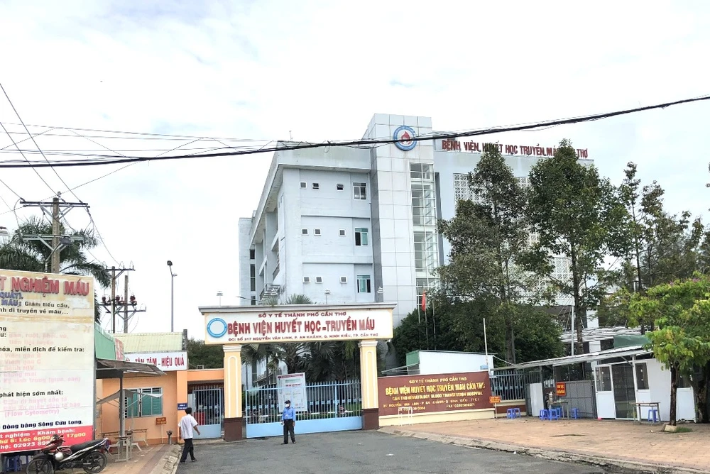 Từ năm ngoái đến nay BV Huyết học và Truyền máu TP Cần Thơ luôn trong tình trạng thiếu túi máu nên đã gửi phản ánh đi nhiều nơi để tháo gỡ vấn đề này. Ảnh: NHẪN NAM