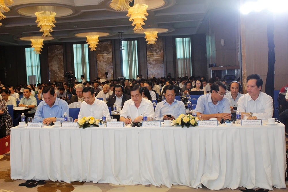 Lễ công bố báo cáo kinh tế thường niên ĐBSCL