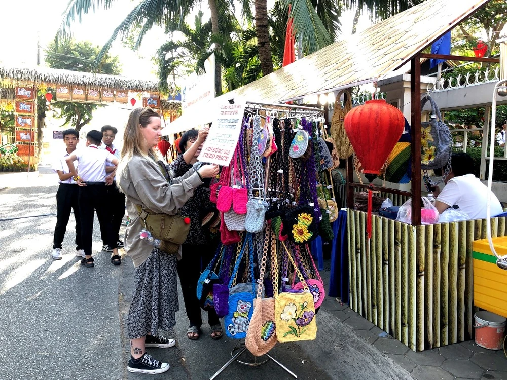 sac-xuan-miet-vuon (5).jpg