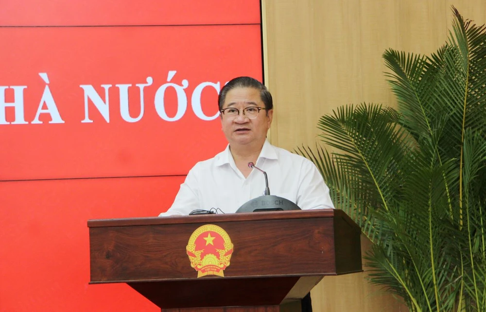 Chủ tịch Cần Thơ phát biểu tại Hội nghị sơ kết Quy chế phối hợp công tác giữa Kiểm toán nhà nước với Thường trực HĐND và UBND sáu tỉnh, thành.