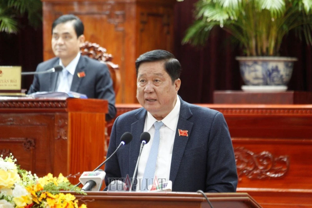 Chủ tịch HĐND TP Cần Thơ Phạm Văn Hiểu phát biểu bế mạc Kỳ họp thứ 18.