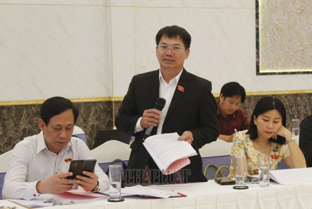 Ông Dương Khắc Mai -Phó Trưởng Đoàn ĐBQH chuyên trách tỉnh Đắk Nông