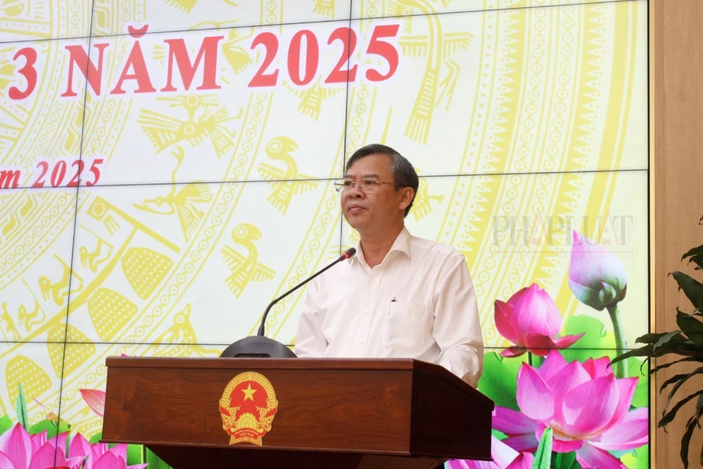 Chủ tịch UBND TP Cần Thơ Trương Cảnh Tuyên