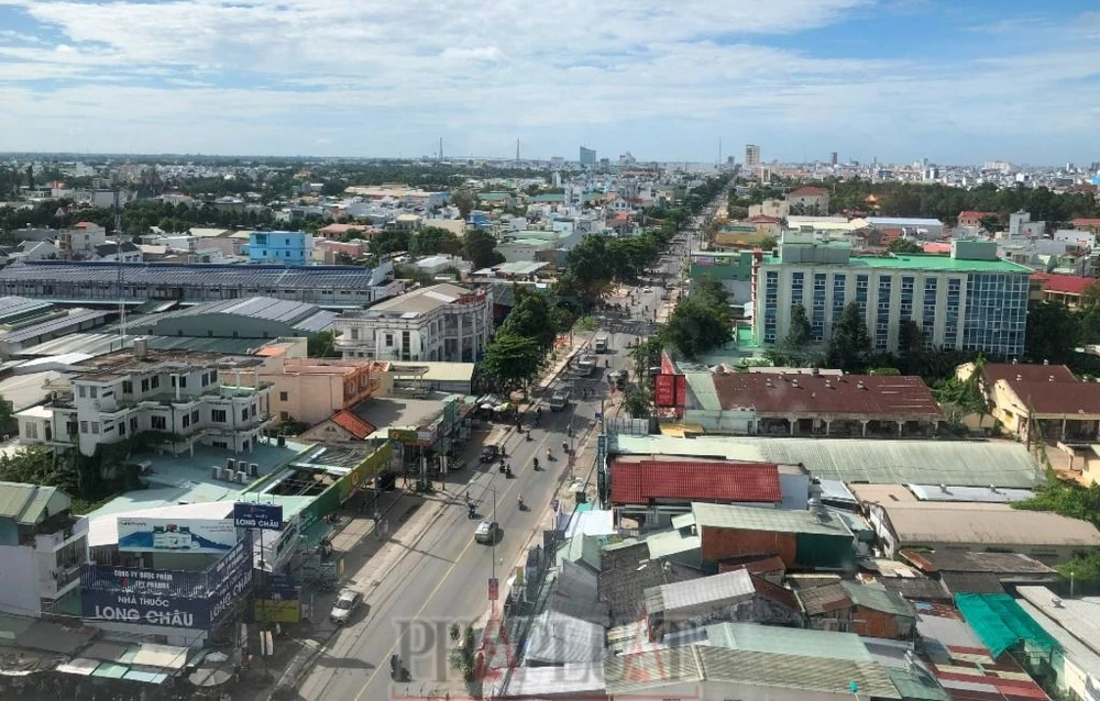 Đường Cách Mạng Tháng Tám, TP Cần Thơ (Quốc lộ 91 đoạn Km0-Km7).