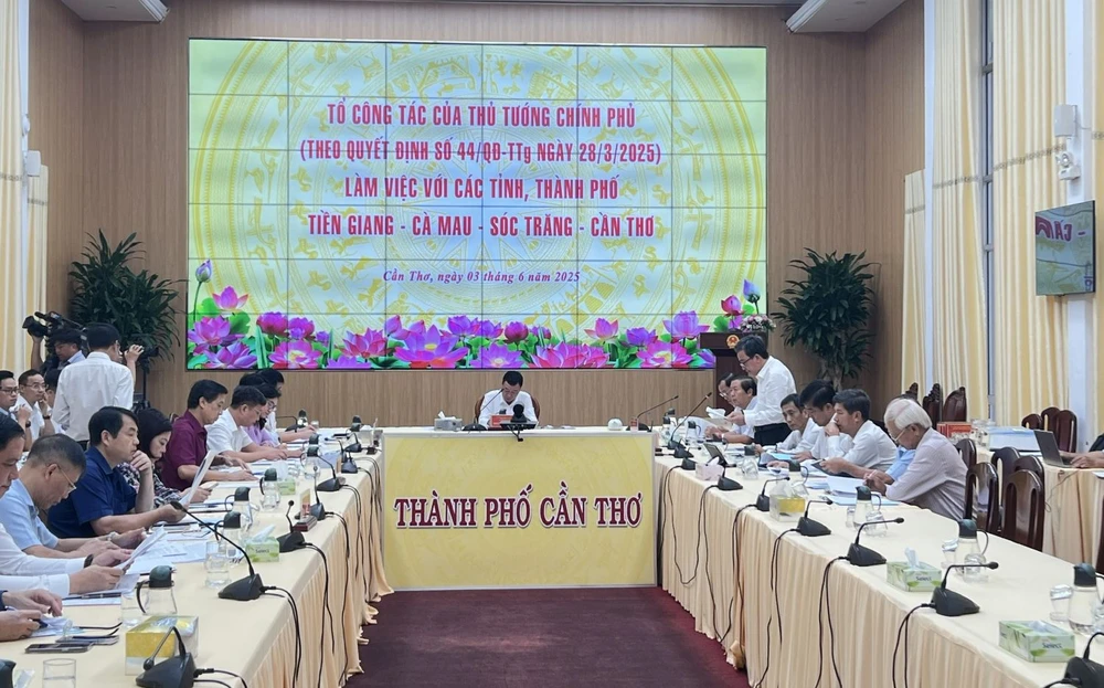 Tổ công tác của Thủ tướng Chính phủ làm việc tại TP Cần Thơ.