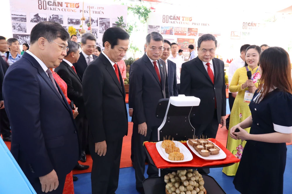 dai-hoi-dang-bo-tp-can-tho (6).JPG