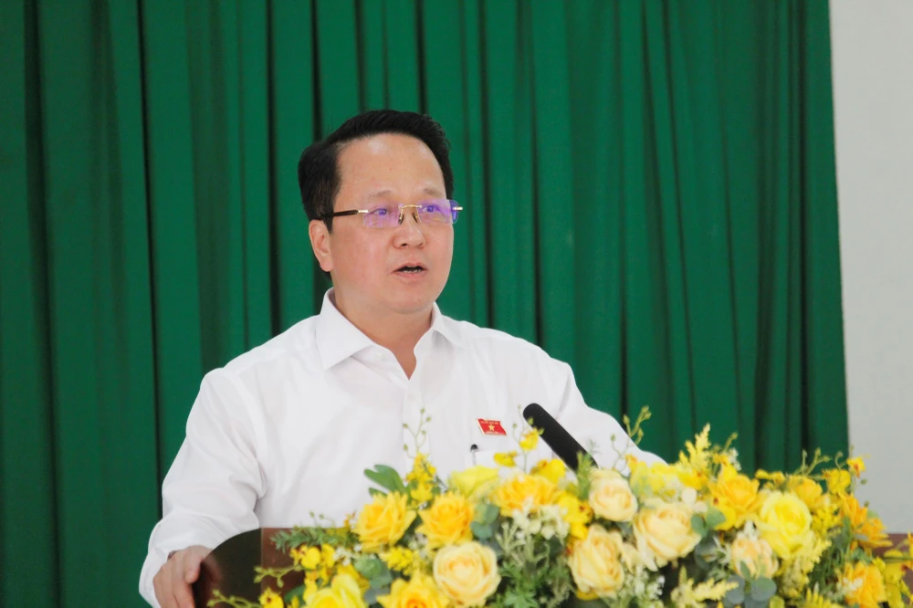 hoang-anh-cong.jpg