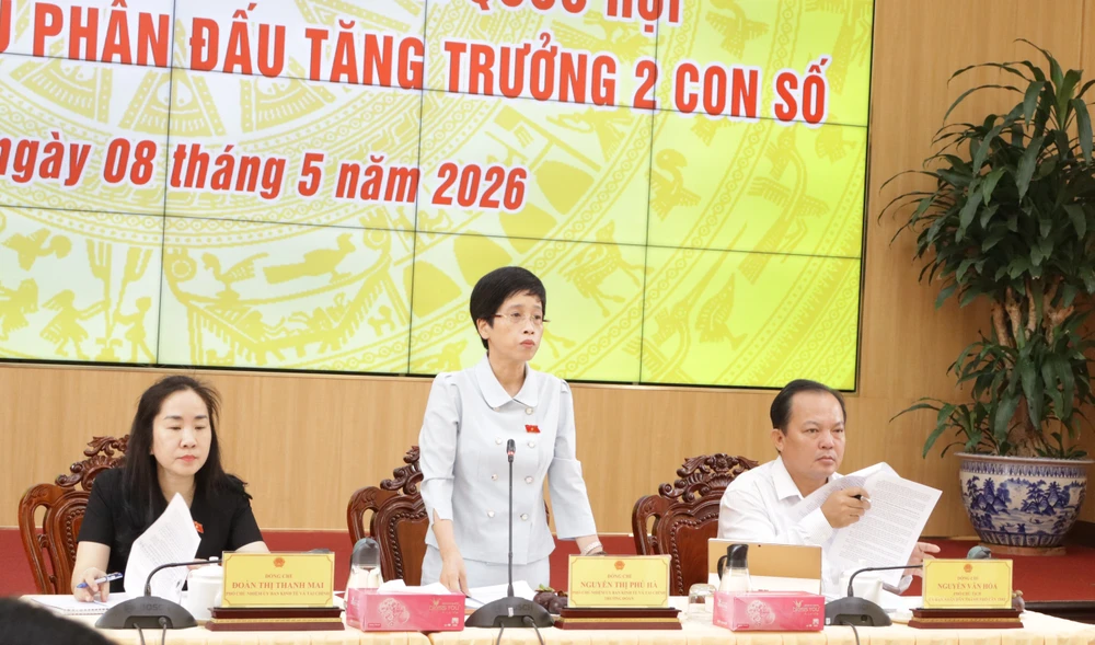 quoc-hoi-khao-sat-can-tho.JPG