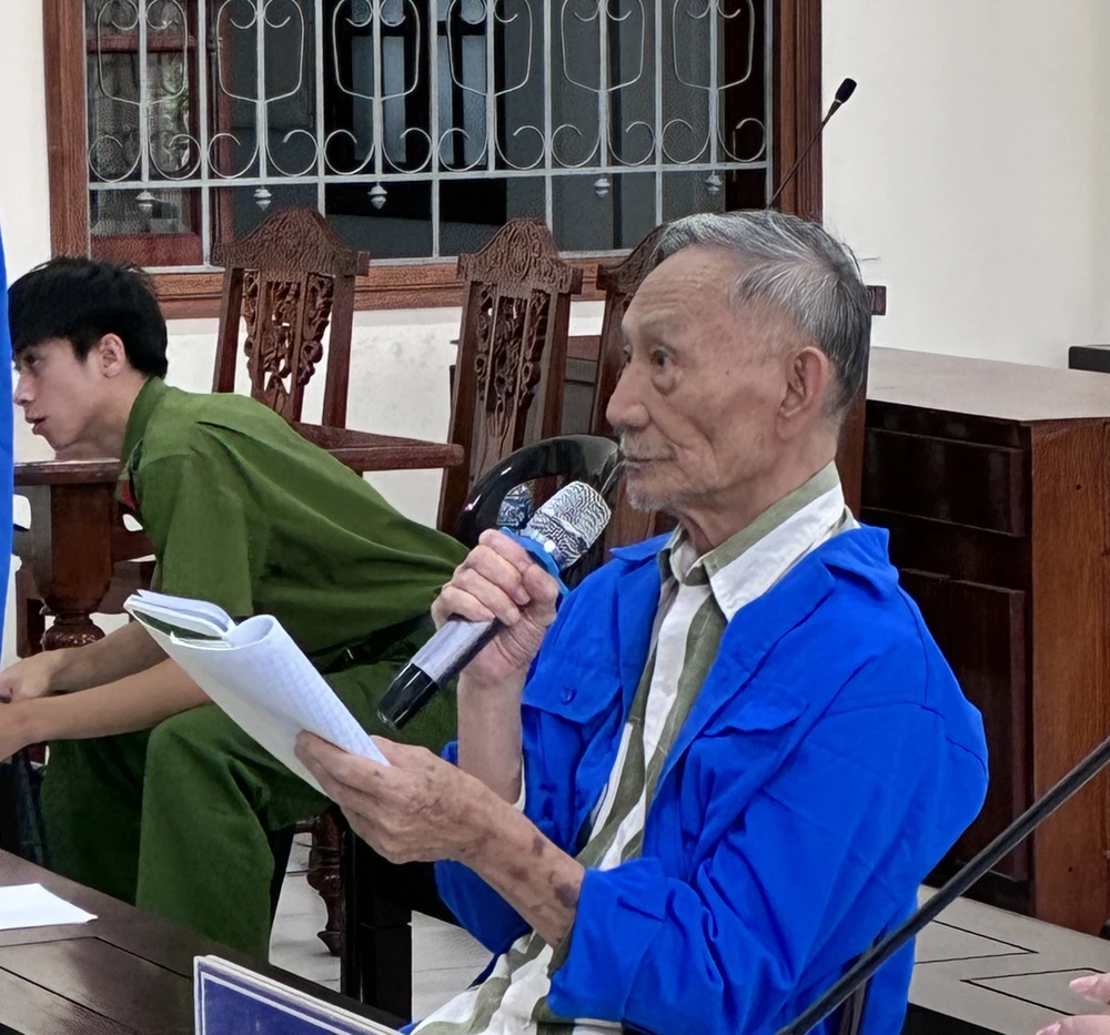 cuu-tong-giam-doc.JPG
