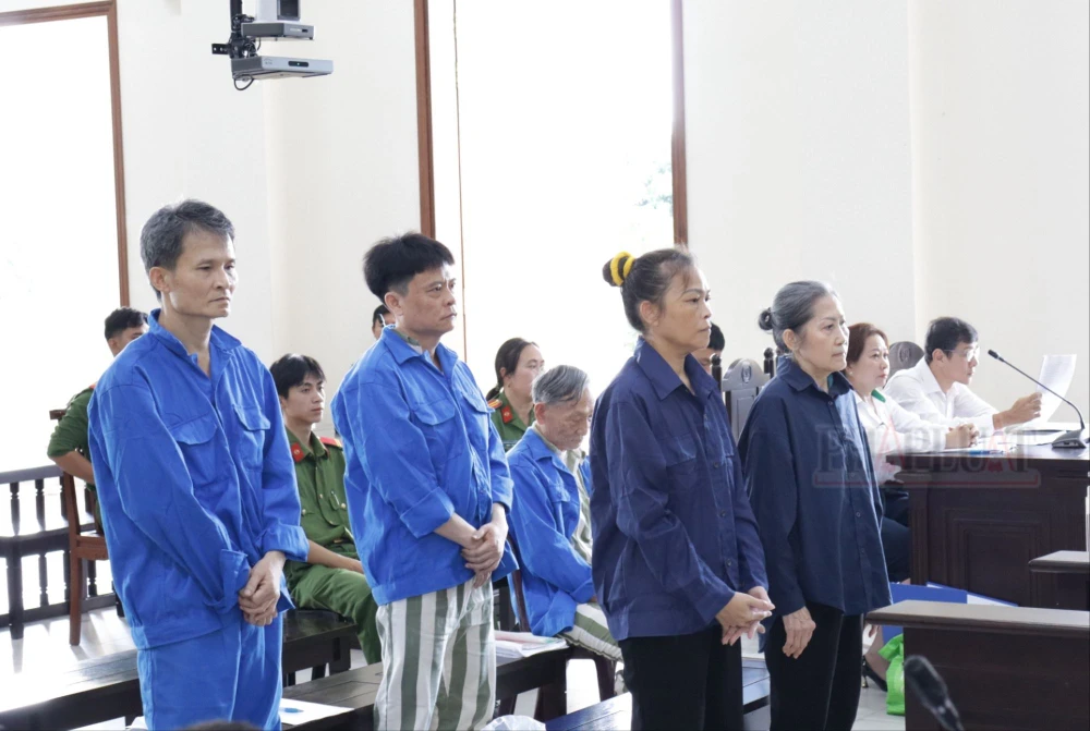 cuu-tong-giam-doc-tai-chinh-cao-su-hau-toa-can-tho.JPG