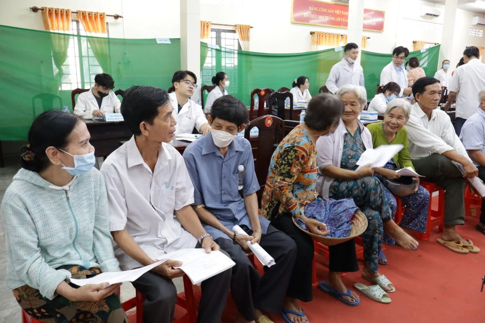 can-tho-kham-suc-khoe-toan-dan-1.jpg