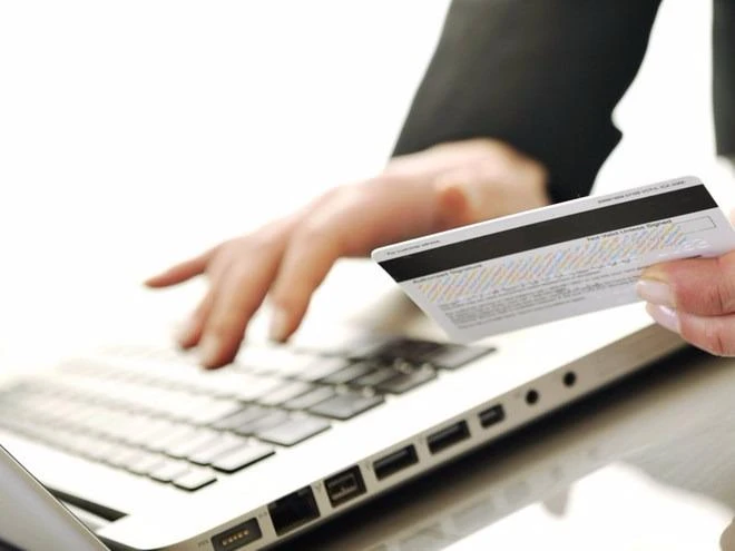 rút trộm tiền qua tài khoản