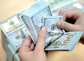 Giá USD trên thị trường tự do giảm mạnh