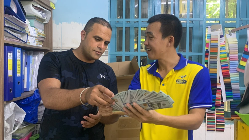 Doanh nghiệp chờ đợi giảm lãi suất cho vay