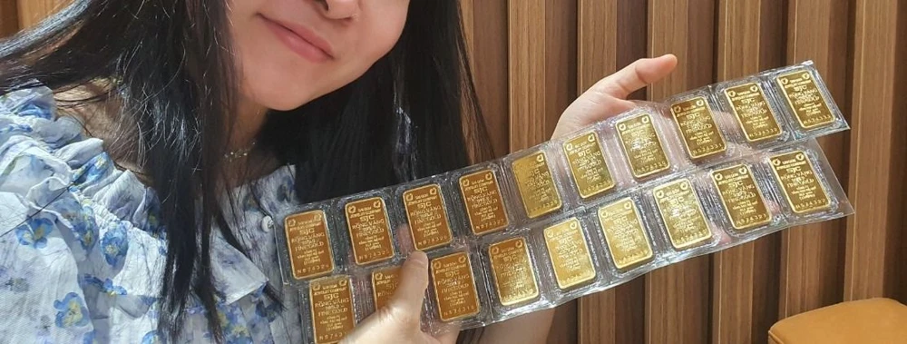 giá vàng miếng SJC đứng im