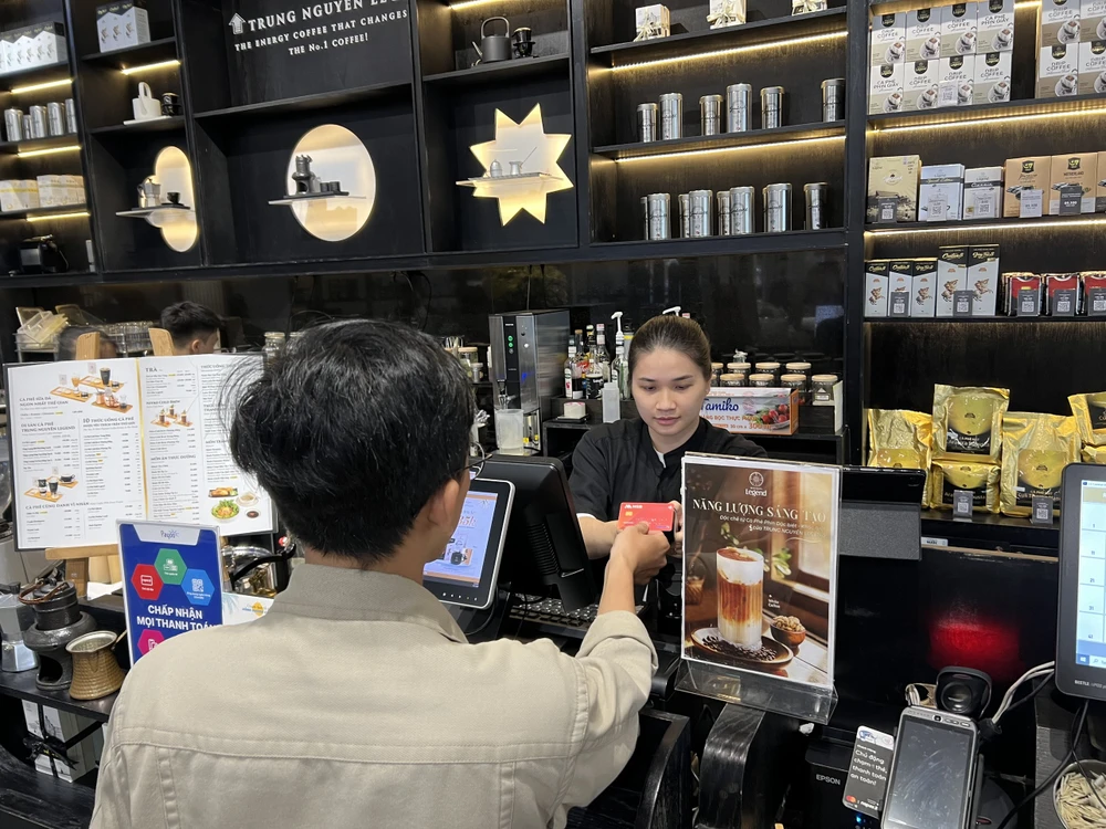 Ví điện tử sẽ dùng để chuyển tiền từ ví này sang ví khác.