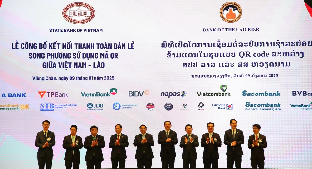 Thanh toán bán lẻ giữa Việt Nam và Lào