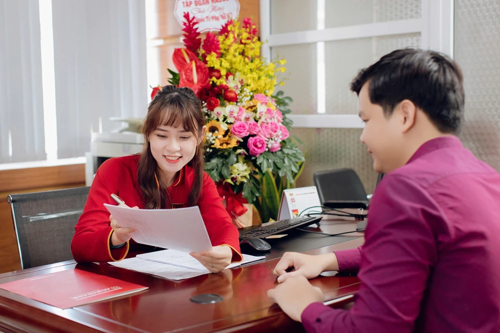 Giảm lãi suất cho vay không dễ