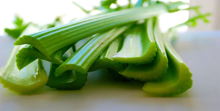 Hạ huyết áp bằng rau quả ảnh 1