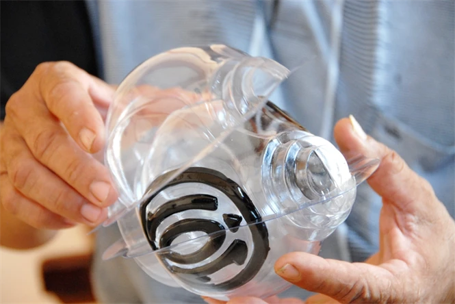 Cận cảnh quy trình sản xuất đào tiên hồ lô 1,4 triệu/cặp ảnh 2