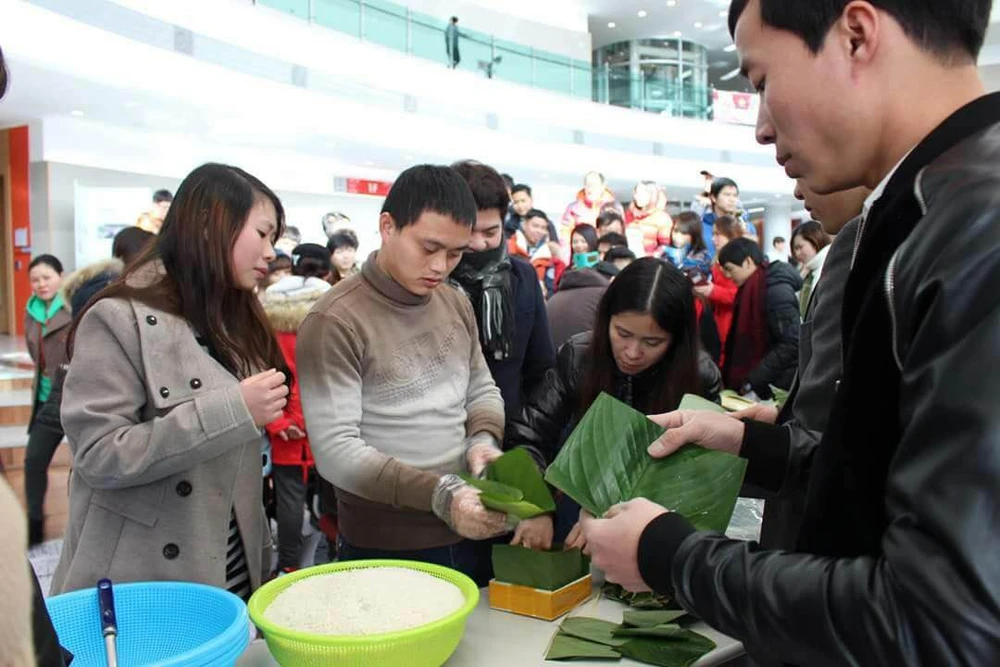 Tưng bừng tết cổ truyền người Việt trên đất Hàn ảnh 5 Tưng bừng tết cổ truyền người Việt trên đất Hàn ảnh 5