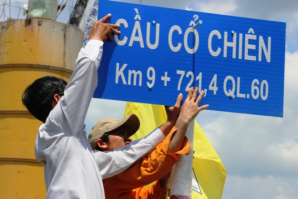 Cầu Cổ Chiên trước giờ G trọng đại ảnh 9