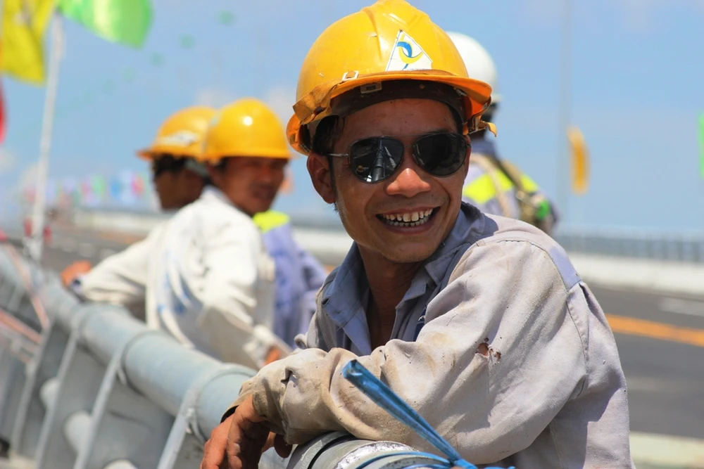 Cầu Cổ Chiên trước giờ G trọng đại ảnh 10