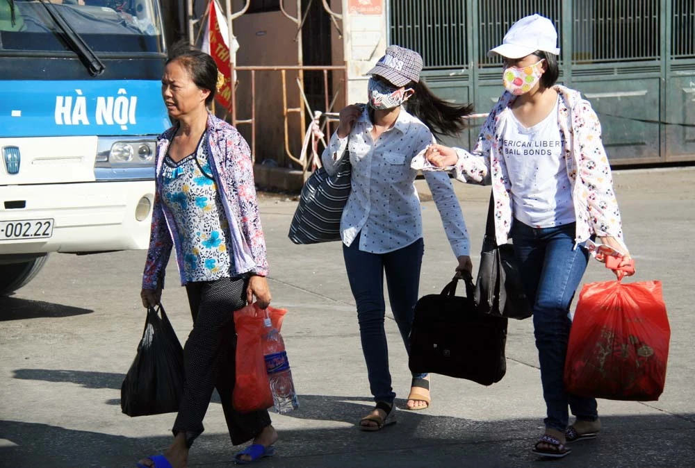 Thí sinh hối hả về Thủ đô, TP.HCM, Gia Lai, Huế dự thi ảnh 3