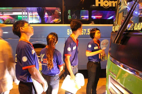 Thí sinh hối hả về Thủ đô, TP.HCM, Gia Lai, Huế dự thi ảnh 15