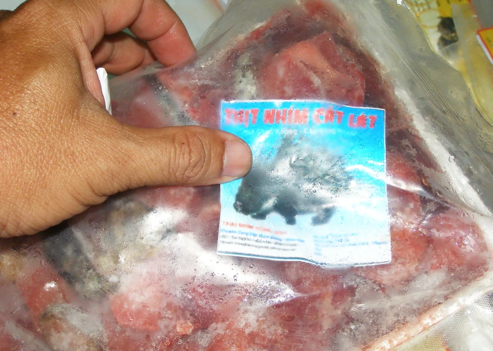 Phát hiện cơ sở nghi ‘phù phép’ thịt heo thành thịt nai, đà điểu ảnh 2