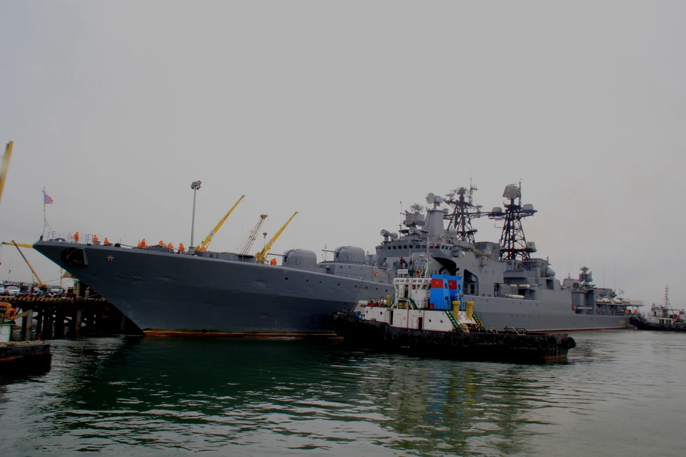 Tàu ‘siêu chống ngầm’ hải quân Nga chính thức cập cảng Tiên Sa ảnh 1