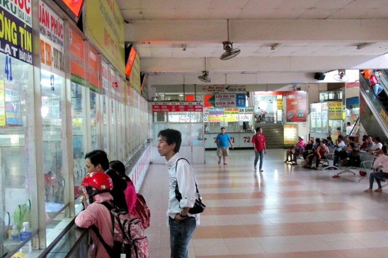 Nghỉ lễ 2-9: Vé ế, nhà xe ngồi ngáp ruồi chờ khách ảnh 5