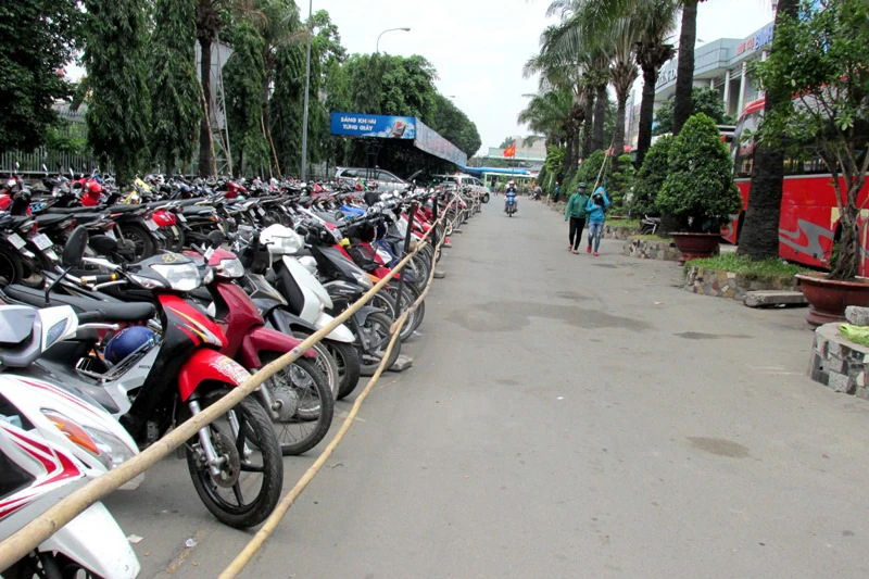 Nghỉ lễ 2-9: Vé ế, nhà xe ngồi ngáp ruồi chờ khách ảnh 7