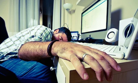 5 tác hại do thiếu ngủ gây ra ảnh 1