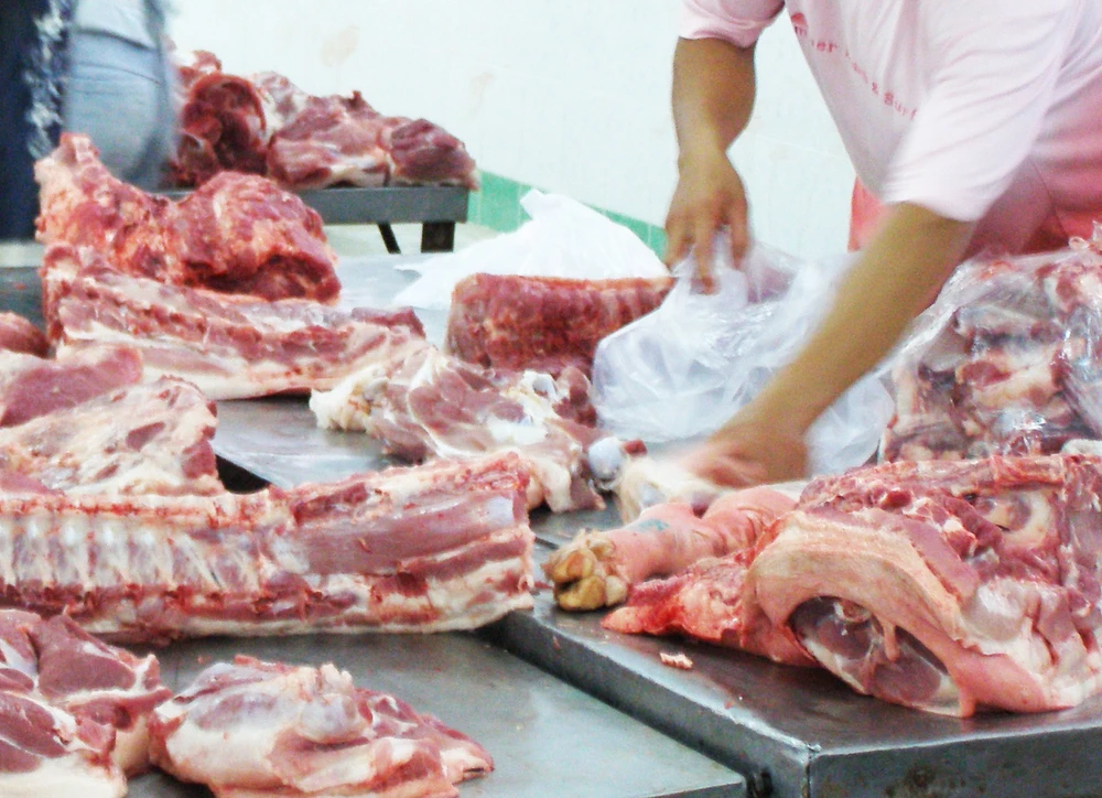 Không thể xử lý thịt 'dính' tồn dư kháng sinh ảnh 1
