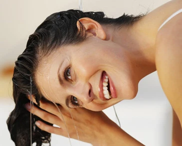 Tám cách để giữ mái tóc đẹp ảnh 2 Tám cách để giữ mái tóc đẹp ảnh 2